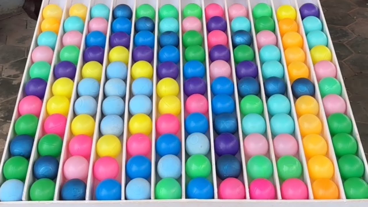 Match & Organize the Balls! Sort the Balls by Color