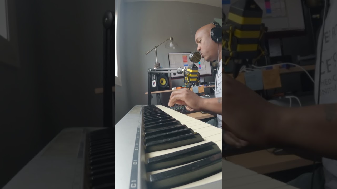 在 YouTube 上观看 Stacks by Splice #splice #sounds #producer #producertok #samples #production #splicepartners #create 在 YouTube 上观看 Stacks by Splice #splice #sounds #producer #producertok #samples #production #splicepartners #create
