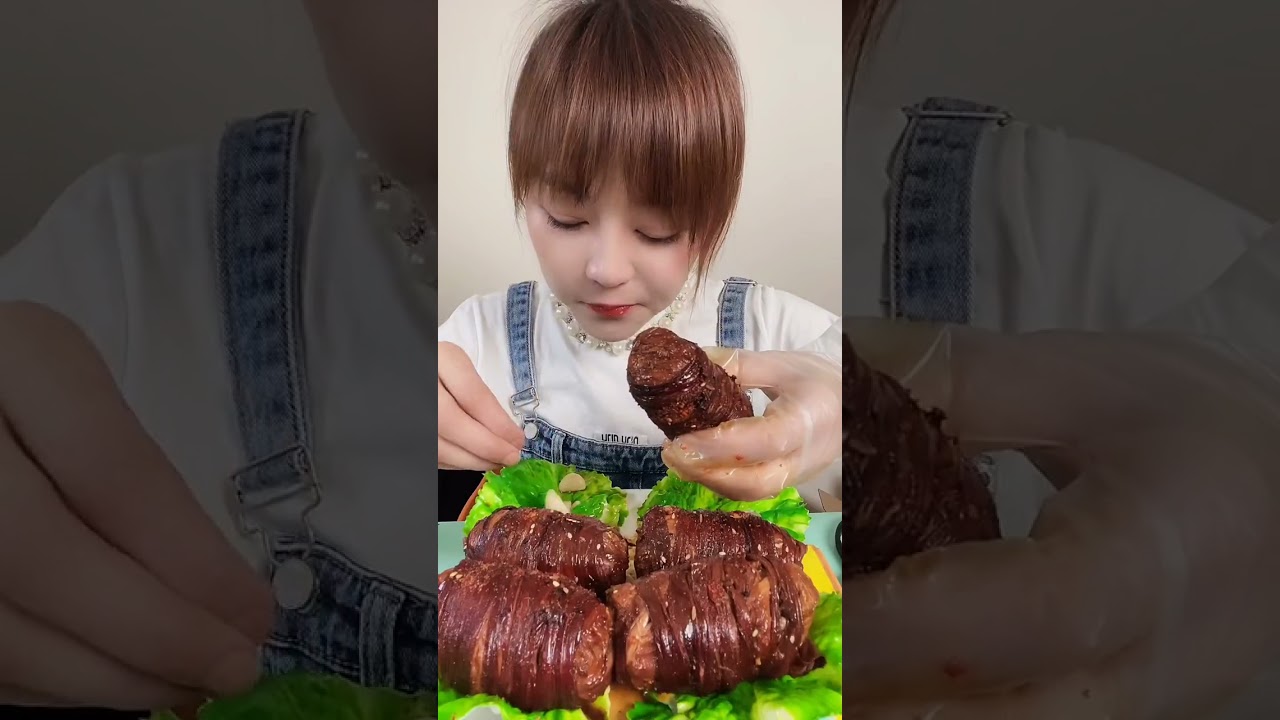 ASMR Spicy Noodle @Roasted Shrimps Food Eating @a cookies fortune #Spicy Noodle and dreams @cookies