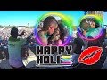 BEIJANDO MENINAS DESCONHECIDAS NO HAPPY HOLI RECIFE -  PARTE 1/2