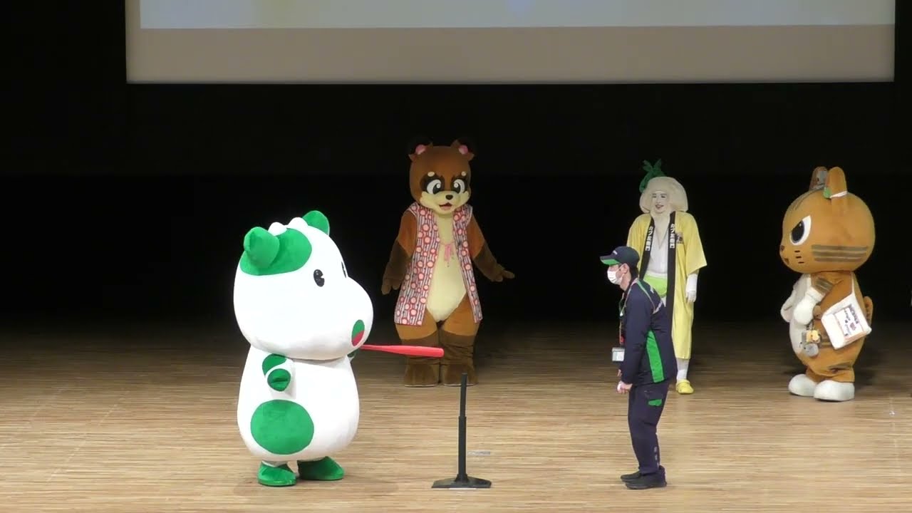 ムジナもん誕生日会　PRステージ＆バッティング対決　ふぅにゃ&むむにゃ、カブ左衛門、たぬみちゃん、こんせんくん