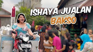 ISHAYA SELLING MEATBALLS