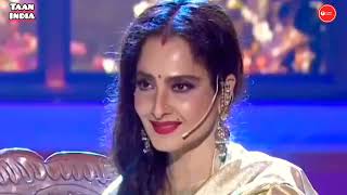 FILMSTAR REKHA SINGING GHAZAL LIVE | NIGHAHON KI BAAT ITNI SIDDAT SE KARTI HAI REKHA JI HEROIINE