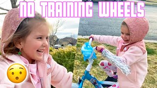 FIRST TIME RIDING A BIKE WITH NO TRAINING WHEELS