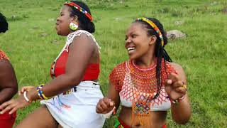 African Virgin Qhosha ngobuntombi Nto (Proud Virgin)