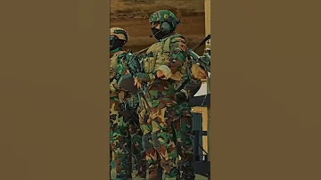 انا عراقي والشموخ سماتي 