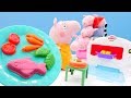 Игрушки Свинка Пеппа - Играем с пластилином - Готовим крендельки
