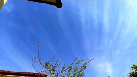 Zhiyun Smooth Q Motion Time Lapse of Cirrus Cloud 180210