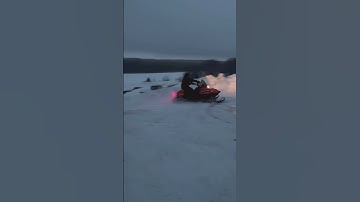 2000 Polaris XC SP 700 Rippin with the MBRP Race Can/Muffler