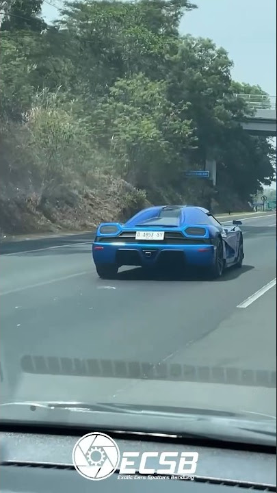 KOENIGSEGG AGERA IN BANDUNG? 🤣🤣 (Indonesian Replica Lambo KW) #exoticcarsbandung #shorts