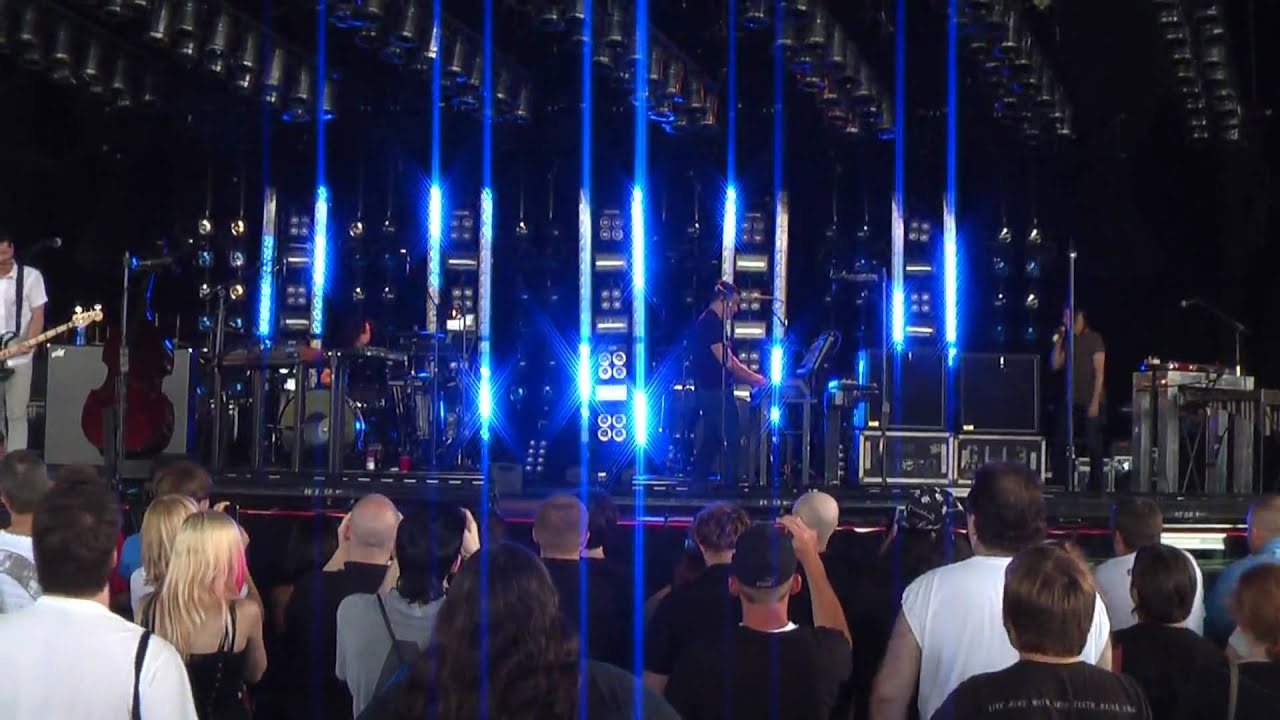Nine Inch Nails - La Mer - VIP Soundcheck - Burgettstown, PA - 06-10-2009 - HD