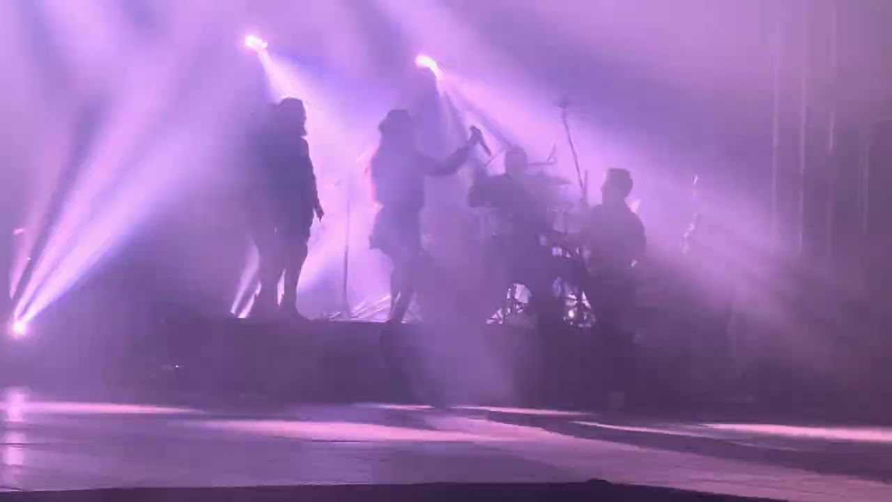 Sylwia Grzeszczak - Tamta dziewczyna (live) Warszawa 2023