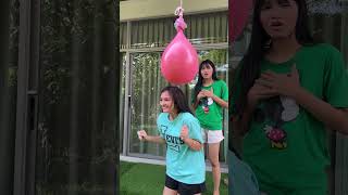 แข่งกรีดลูกโป่งน้ำ Cutting Water Balloon Short