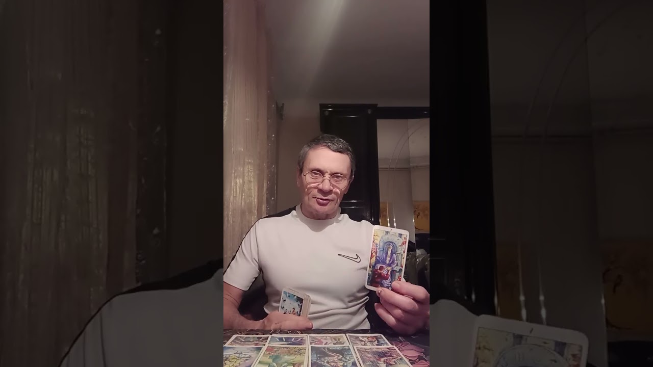 Таро расклад : Какое Он дал себе обещание на счёт Вас?...