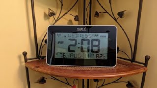 Atomic Clock with Indoor Outdoor Temperature Wireless Review, Nice screen
