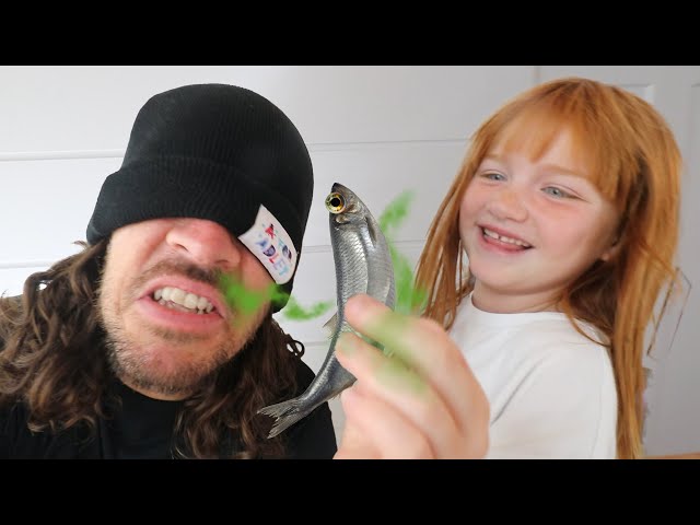 5 SENSES👂👁️ 👃 👅 🖐️ MYSTERY CHALLENGE!! Adley & Dad play a