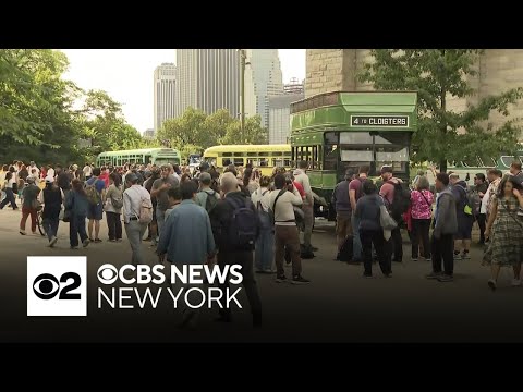 Bus festival held in Brooklyn