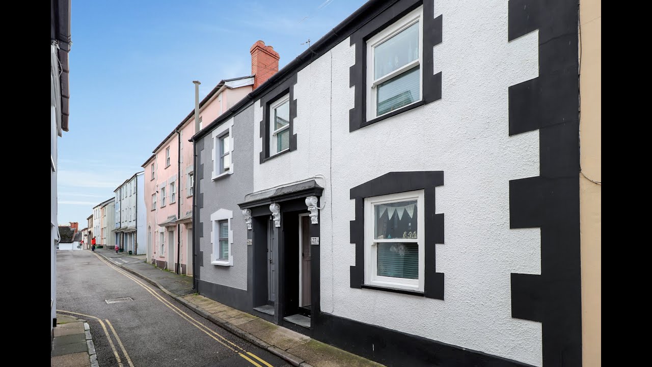 Продаётся недвижимость I, 27 Silver Street, Bideford
