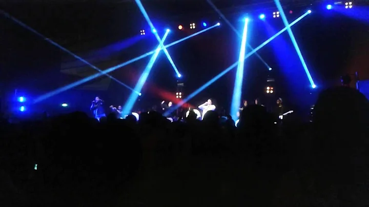 Esther Elliott Revolution Tour 2014