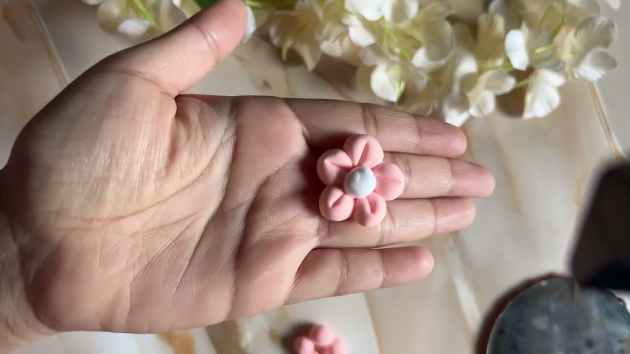 Aesthetic Beautiful Clay Mirror Art🪞Mirror Decoration with Air Dry Clay🌸