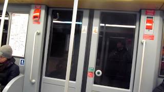 2011.12.27.18:36 Metropolitana di Milano(M3) Centrale(MVI_2672.MOV)