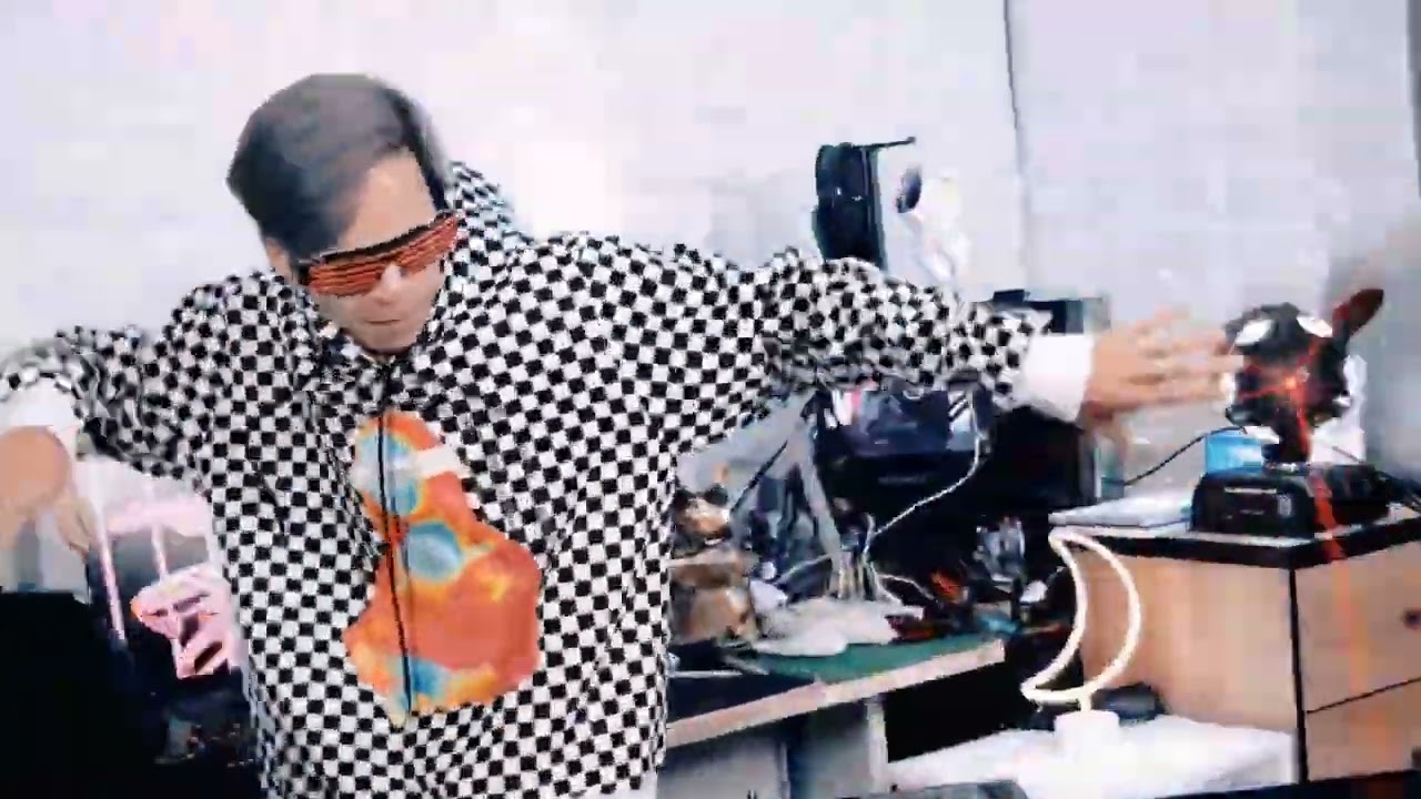 អាមុំប៉ុមពីត Producer : DeeJayz PR Video : DeeJayz PR Edition PHEAP REMiX [{ DEEJAYZ PR }]