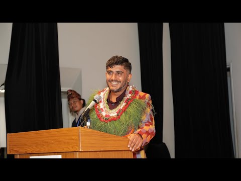 तिमी जाँदा मुटु पनि निस्किन खोज्छ - Muffler Ghazal - प्रदीप रोदन