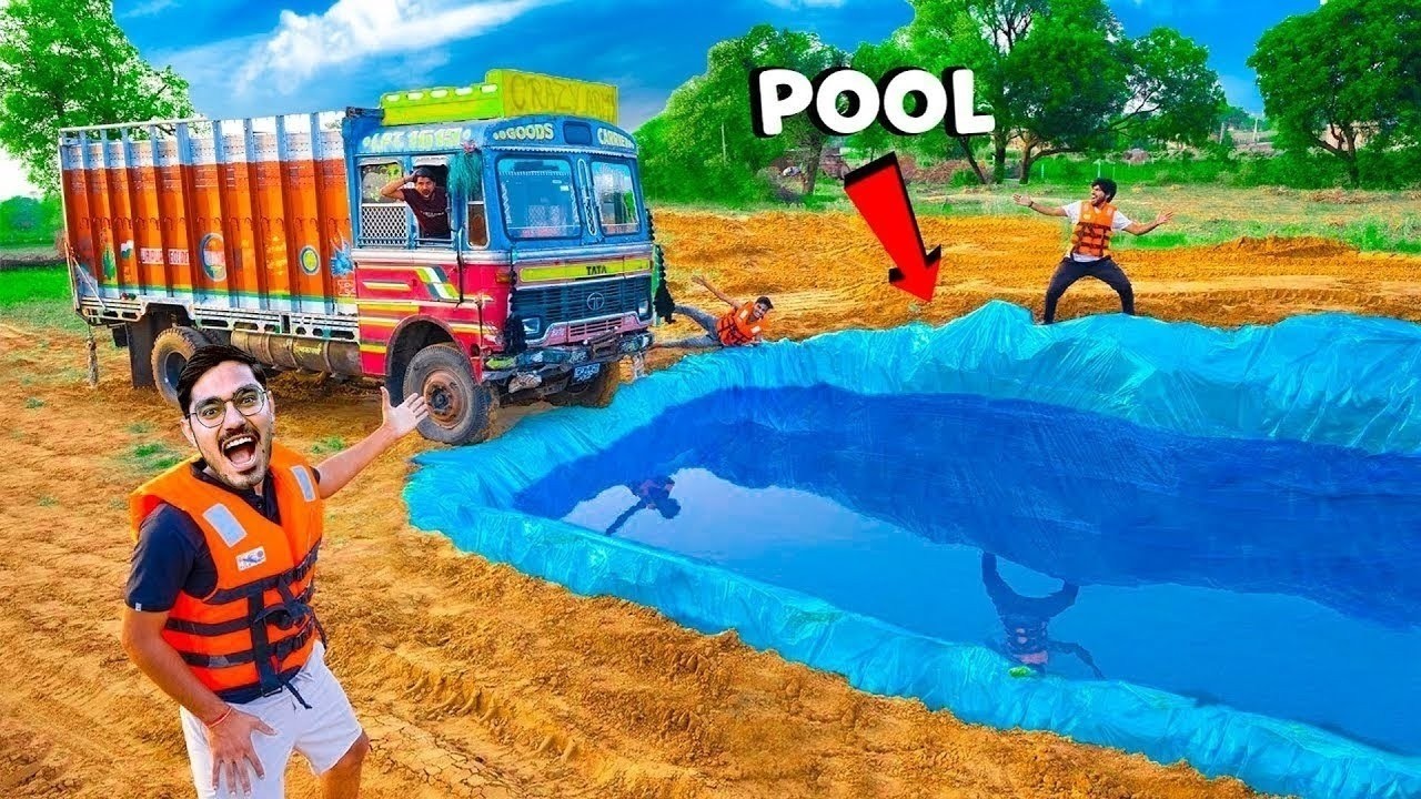 Driving Our Truck Underwater  ट्रक को पानी में डुबाना एक बड़ी गलती थी 😱