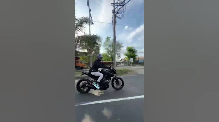 R15 modifikasi VS VIXION MODIF #shorts #jopilot #jomahardika #vixion #sunmori #moge #r15 #motovlog