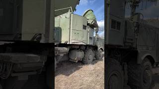 S-400 battery and the 92N6E “Black Pearl” radar with original additional protection