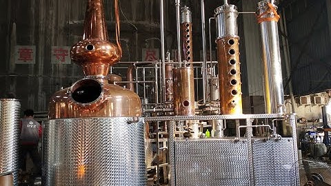 2000L copper still with copper reflux columns versatile still for making gin vodka whisky brandy