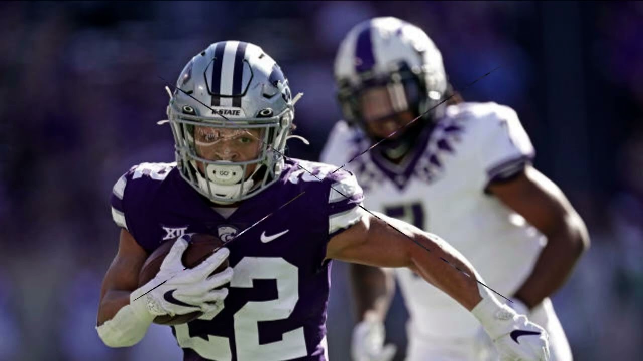 Cowboys get scout's son Deuce Vaughn at RB late in NFL draft