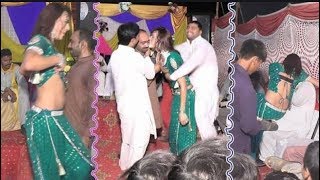 New Private Full Hot And Mast Mujra Dance Pakistani Wedding Mujra Dance Party