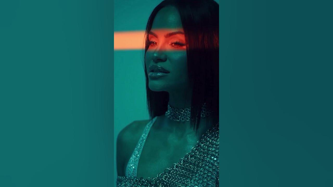 𝚃𝙷𝙸𝚂 𝙵𝚁𝙸𝙳𝙰𝚈 𝟾.𝟸𝟹 #𝙲𝙾𝙼𝙾𝙻𝙰𝙵𝙻OR  🌹Pre-save aquí: orcd.co/comolaflor