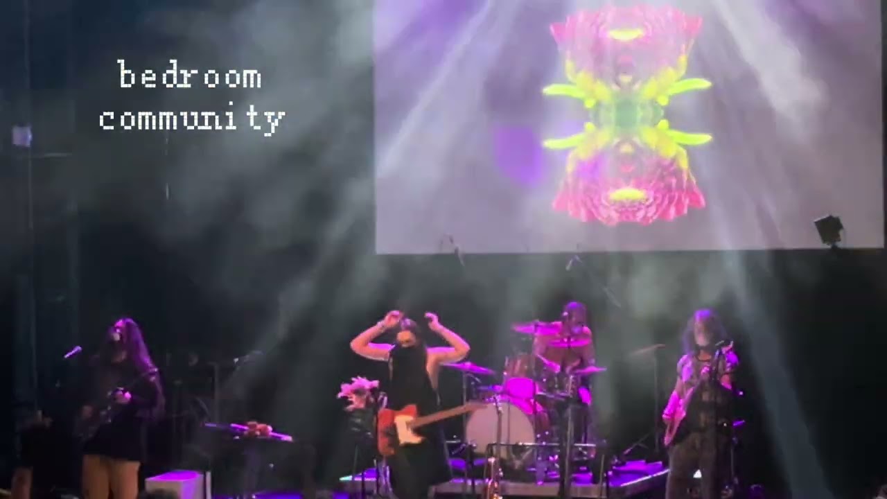 Glass Beach Band live at Gramercy Theatre (NYC 2024)