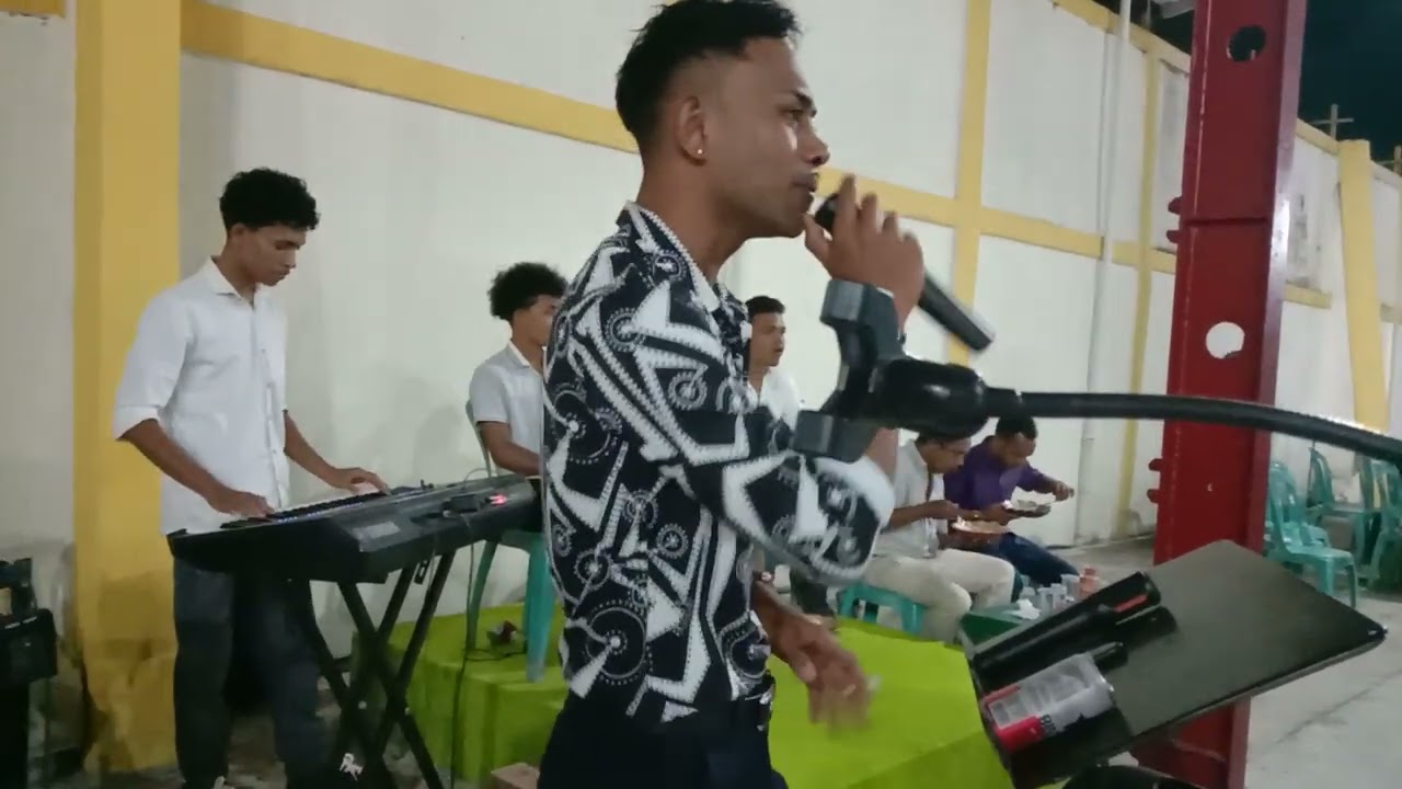 JONI BLU FT. VARELLA || A  D I S T A N C I A ||