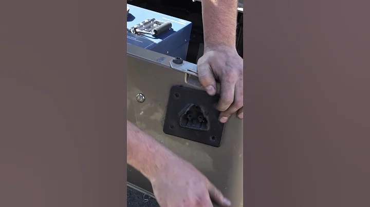 E-Z-GO RXV: 48V 105Ah Allied Lithium Quick Conversion