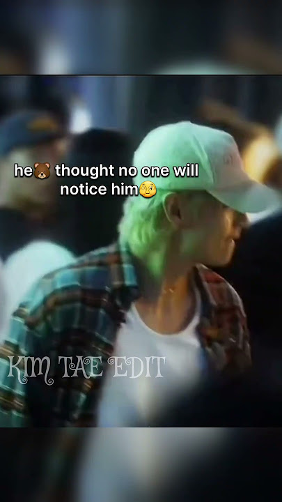 Taehyung🐻 reaction😍 when army girl recognize him on street🥰💜#bts #taehyung #shorts