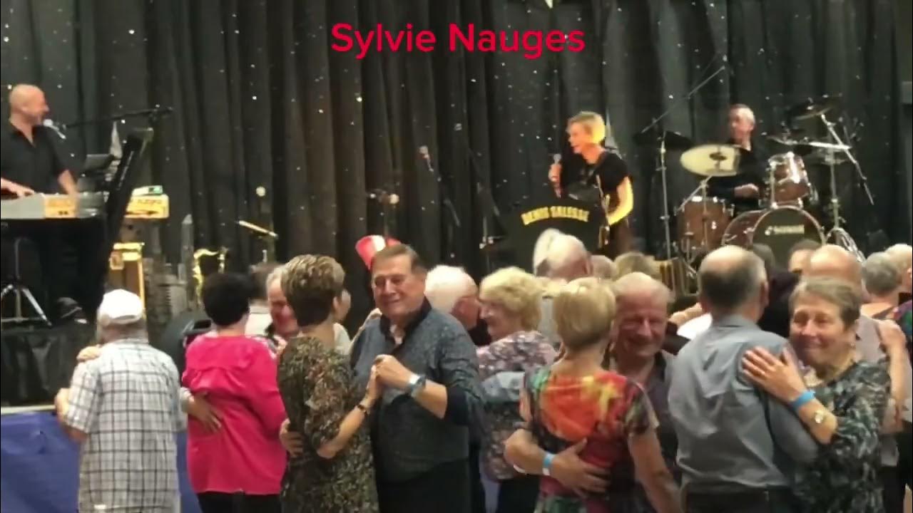 Sylvie Nauges “Roses blanches de Corfou””Mon Dieu que j’en suis à mon aise “ YouTube