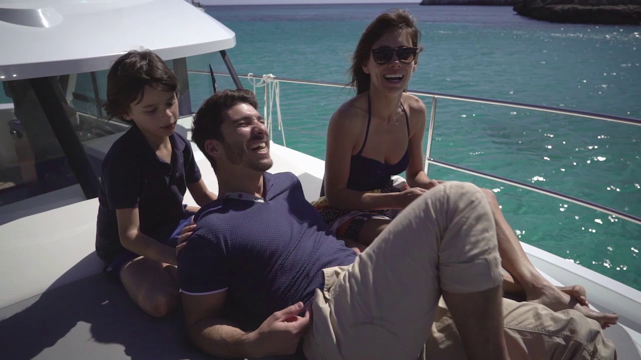 BENETEAU Swift Trawler 30: The Little Smart Trawler To Get Away From It All!