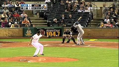 Mattingly & Uribe get tossed