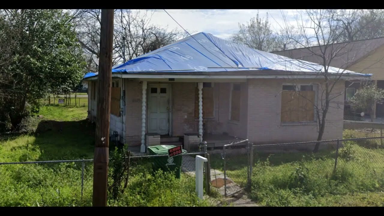 Houston Texas 5th Ward Neighborhood -  Images Of Rough Ghetto And Urban Decay