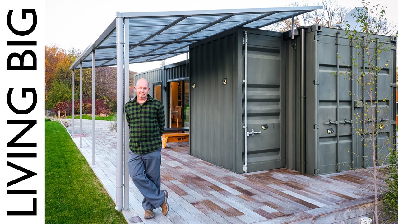 Casa Cúbica, a tiny container home