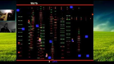 STREAM CLIP ~ Playing Robotron on custom arcade panel