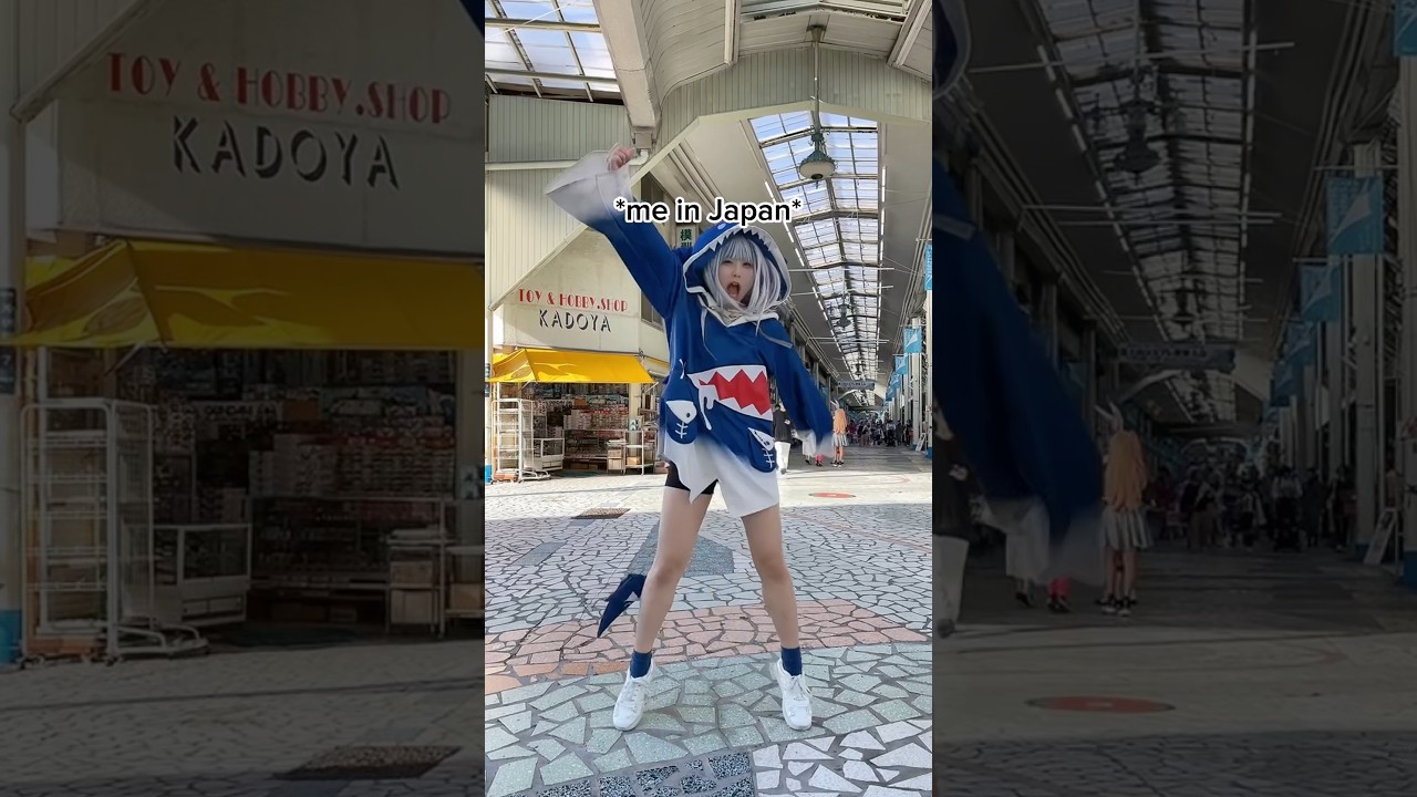 I’M READY [Gawr Gura Cosplay]