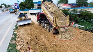 Sarting New Project Fill the lake by Powerful Bulldozer SHANTUI, Dump Truck 25T Unloading Soil Stone