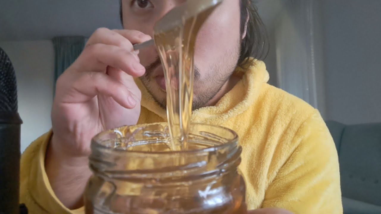ASMR PLATE LICK HONEY & SPOON LICKING