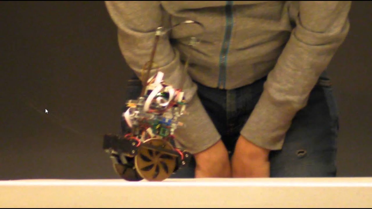 Balancing Bot, Fall 2010 - YouTube