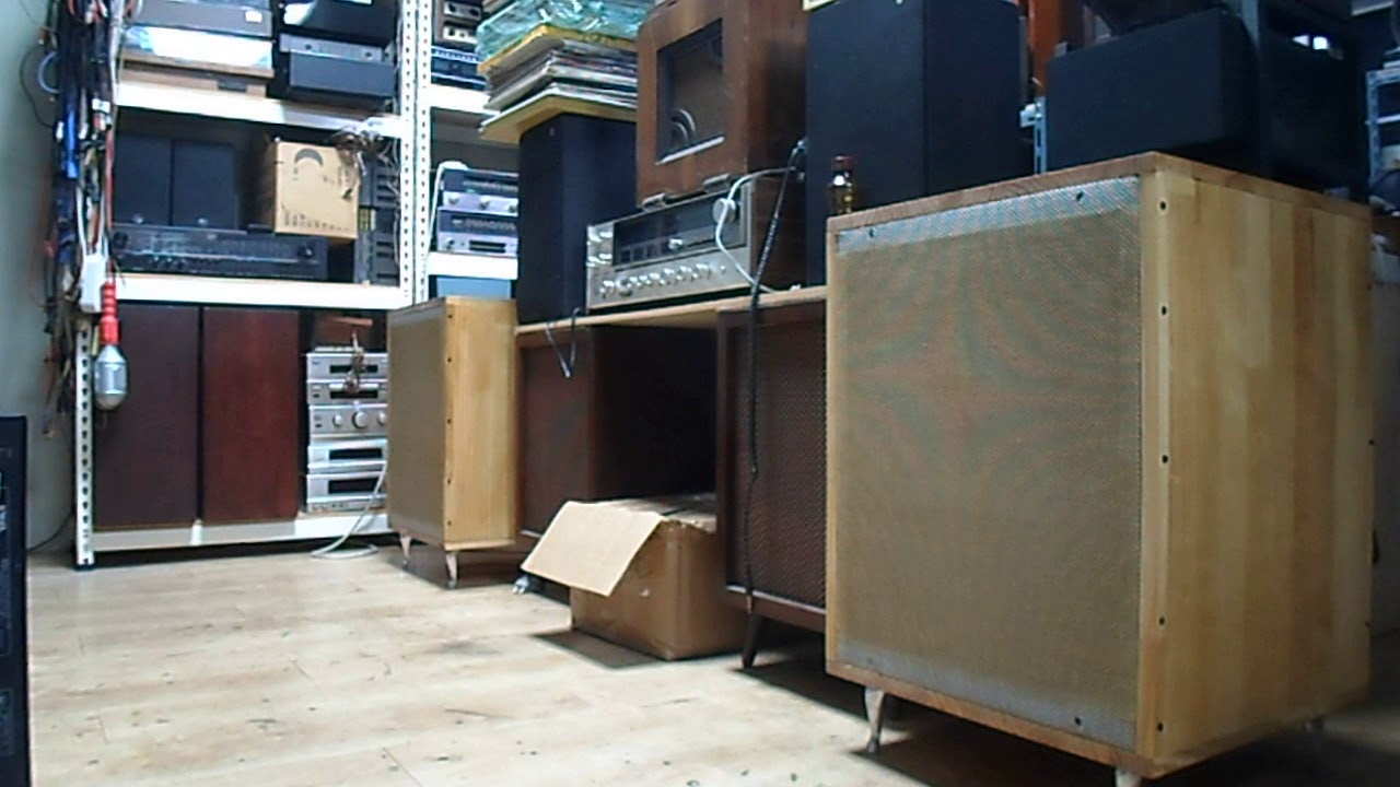 Finalized hand made cabinet for Isophon 3037 baffle