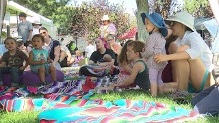 Local mothers participate in Global Latch Event